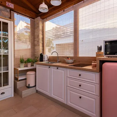 Sun Gardens Сasa de vacaciones *