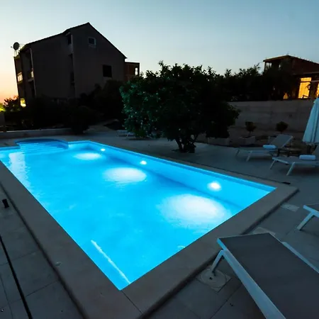 Sun Gardens Holiday home