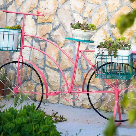 Sun Gardens Сasa de vacaciones *