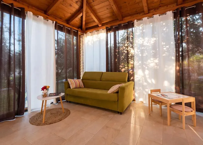 Sun Gardens 펜션 *