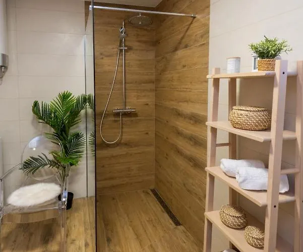 Sun Gardens 시베니크